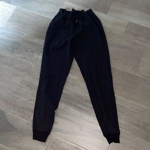 Lululemon Joggers Size 4